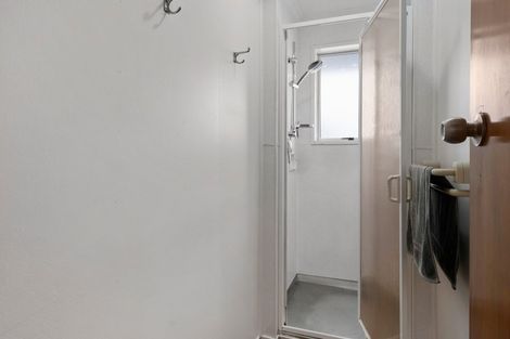 Photo of property in 15 Oberon Street, Stratford, 4332