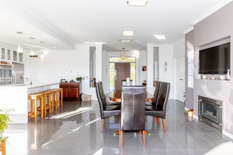 Photo of property in 672 Swamp Road, Puketapu, Napier, 4183