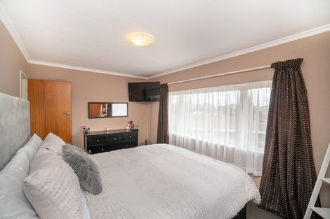 Photo of property in 31 Kentucky Way, Awapuni, Palmerston North, 4412