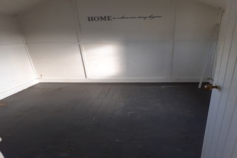 Photo of property in 4 Hayes Street, Waimate, 7924