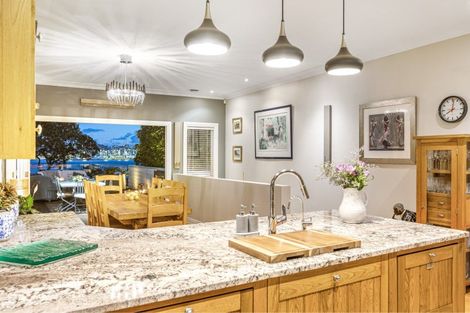 Photo of property in 13 Stanley Point Road, Stanley Point, Auckland, 0624