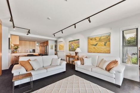 Photo of property in 1/371 Wakefield Quay, Stepneyville, Nelson, 7010