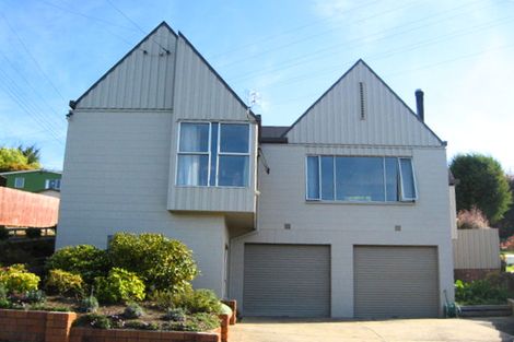 Photo of property in 38 Centennial Avenue, Helensburgh, Dunedin, 9010