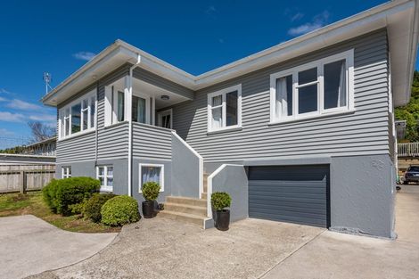 Photo of property in 349 Main Road, Tawa, Wellington, 5028