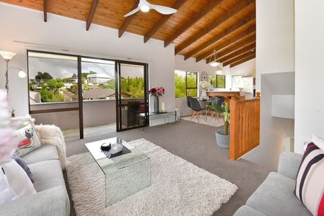 Photo of property in 61 Polkinghorne Drive, Manly, Whangaparaoa, 0930