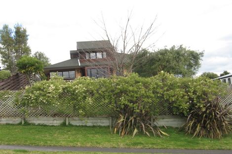 Photo of property in 20 Langstone Street, Welcome Bay, Tauranga, 3112