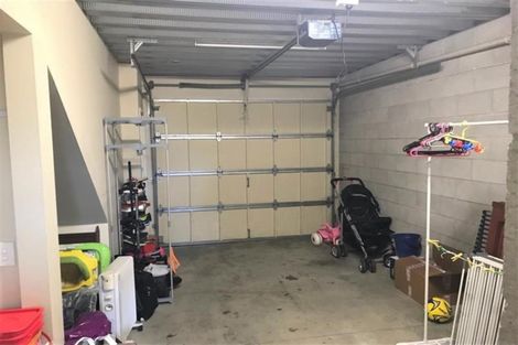 Photo of property in 6 Opito Way, East Tamaki, Auckland, 2013