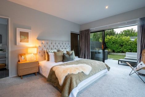 Photo of property in 1 Larkins Way, Arthurs Point, Queenstown, 9371