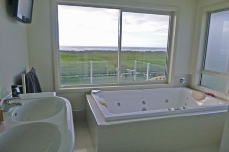 Photo of property in 12 Elley Drive, Carters Beach, Westport, 7825