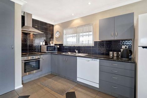 Photo of property in 7 Rutland Street, Levin, 5510