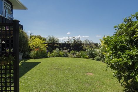 Photo of property in 63 Harbour View Road, Omokoroa, 3114