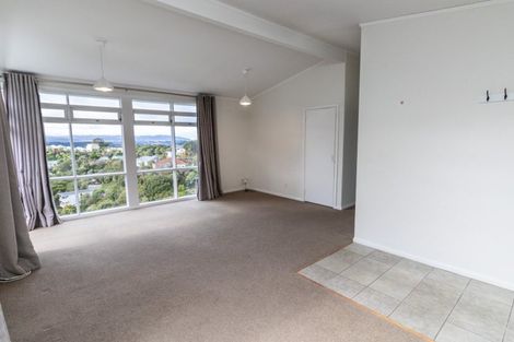 Photo of property in 52c Raroa Road, Kelburn, Wellington, 6012