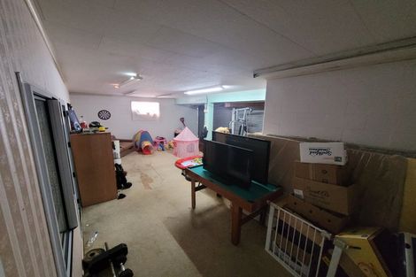 Photo of property in 75 Molesworth Street, Taita, Lower Hutt, 5011