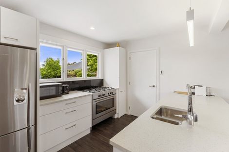 Photo of property in 29 Liverton Crescent, Bishopdale, Christchurch, 8053