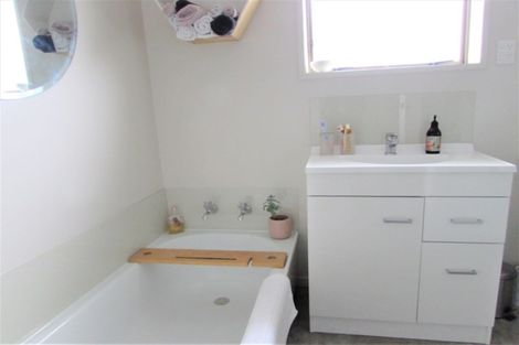 Photo of property in 46 Pilmuir Street, Hutt Central, Lower Hutt, 5010