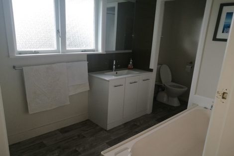 Photo of property in 37 Herbert Road, Queenwood, Hamilton, 3210