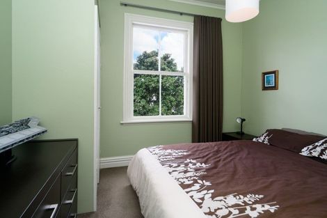 Photo of property in 12 Burnell Avenue, Thorndon, Wellington, 6011