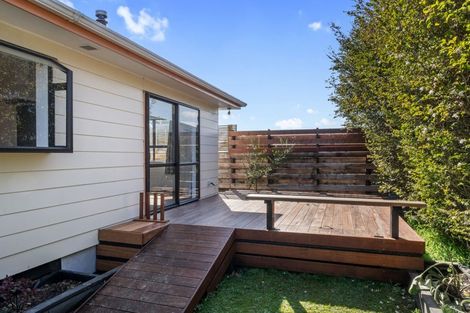 Photo of property in 17a Freyberg Street, Levin, 5510
