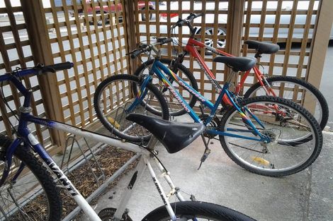 Photo of property in 10b Moat Street, North Dunedin, Dunedin, 9016