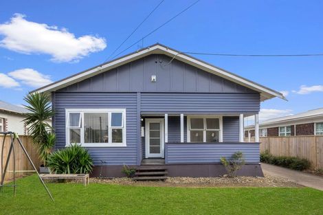 Photo of property in 15 Princes Street, Pukekohe, 2120