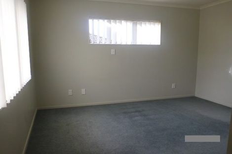 Photo of property in 52 Milson Drive, Papakura, 2110