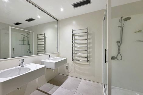 Photo of property in Waterloo Quay Apartments, 205/28 Waterloo Quay, Pipitea, Wellington, 6011