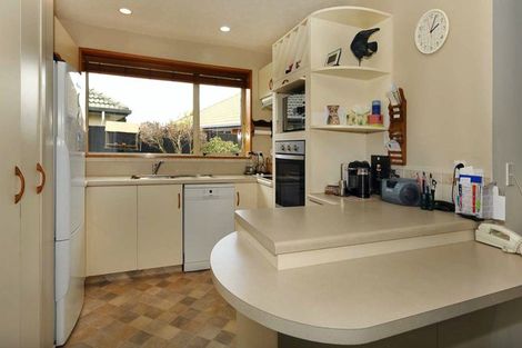 Photo of property in 38 Kintyre Drive, Broomfield, Christchurch, 8042