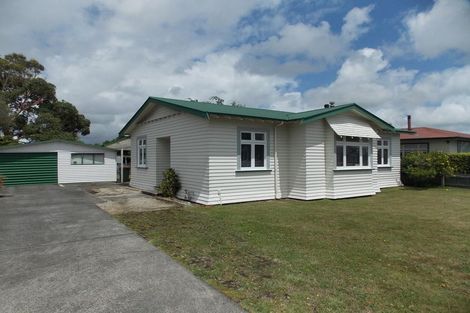 Photo of property in 5 Clausen Street, Takaro, Palmerston North, 4412