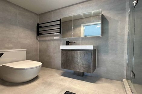 Photo of property in 12a Sea Spray Drive, Bucklands Beach, Auckland, 2012