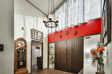 Photo of property in 17 Donegal Crescent, Tamatea, Napier, 4112