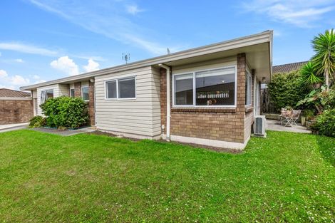 Photo of property in 130d Lakeside Drive, Orewa, 0931