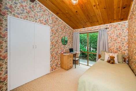 Photo of property in 9 Kohekohe Road, Waikanae, 5036