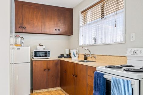 Photo of property in 6 Flaxwood Lane, Waltham, Christchurch, 8023