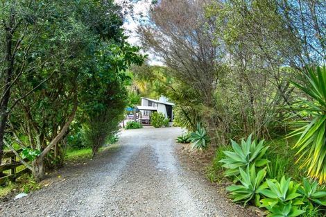 Photo of property in 8 Pineview Lane, Helensville, 0875