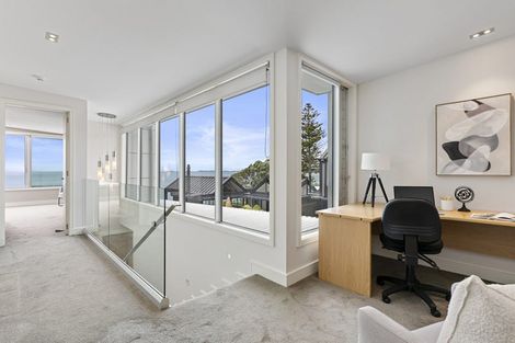 Photo of property in 11a Bournemouth Terrace, Murrays Bay, Auckland, 0630