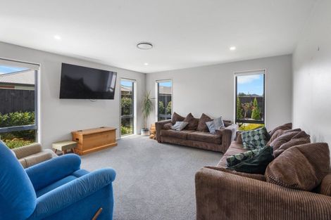 Photo of property in 16 Cherry Avenue, Darfield, 7510