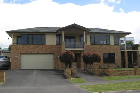 Photo of property in 351 Gulf Harbour Drive, Gulf Harbour, Whangaparaoa, 0930