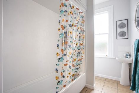 Photo of property in 27 Banks Avenue, Dallington, Christchurch, 8061