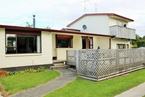 Photo of property in 12 Moana Crescent, Te Anau, 9600