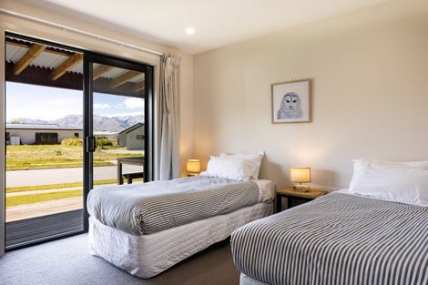 Photo of property in 4 Rodman Lane, Lake Tekapo, 7999