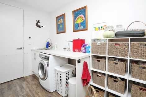 Photo of property in 81 Watt Road, Otatara, Invercargill, 9879