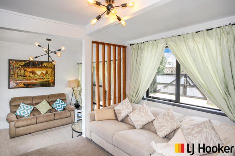 Photo of property in 3/140 Great South Road, Drury, 2113