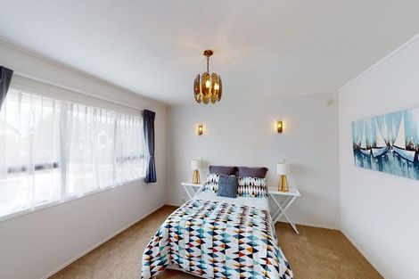 Photo of property in 147 Walter Strevens Drive, Conifer Grove, Takanini, 2112