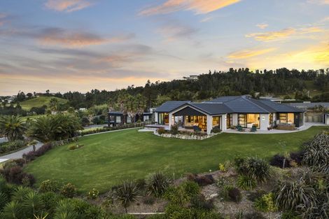 Photo of property in 19 Titoki Lane, Whangamata, 3691