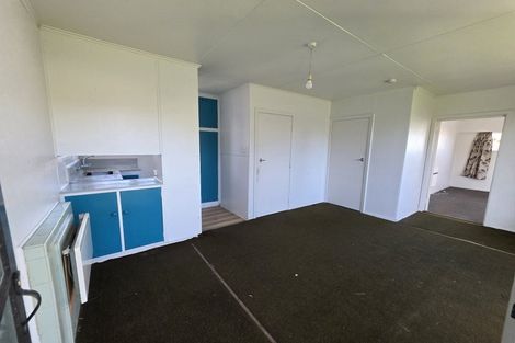 Photo of property in 100 Broadway, Carterton, 5713