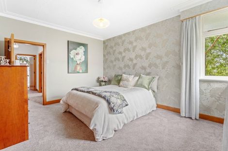 Photo of property in 16 Beaumaris Street, Outram, 9019