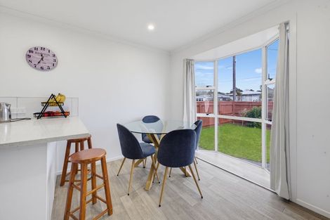 Photo of property in 31 Trafalgar Street, Westown, New Plymouth, 4310