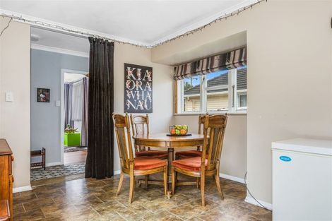 Photo of property in 14 Stevens Crescent, Ranui, Porirua, 5024