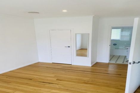 Photo of property in 2/12 Raines Avenue, Forrest Hill, Auckland, 0620