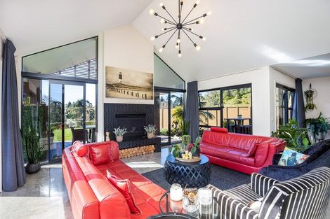 Photo of property in 10 Pike Place, Ferndale, New Plymouth, 4310